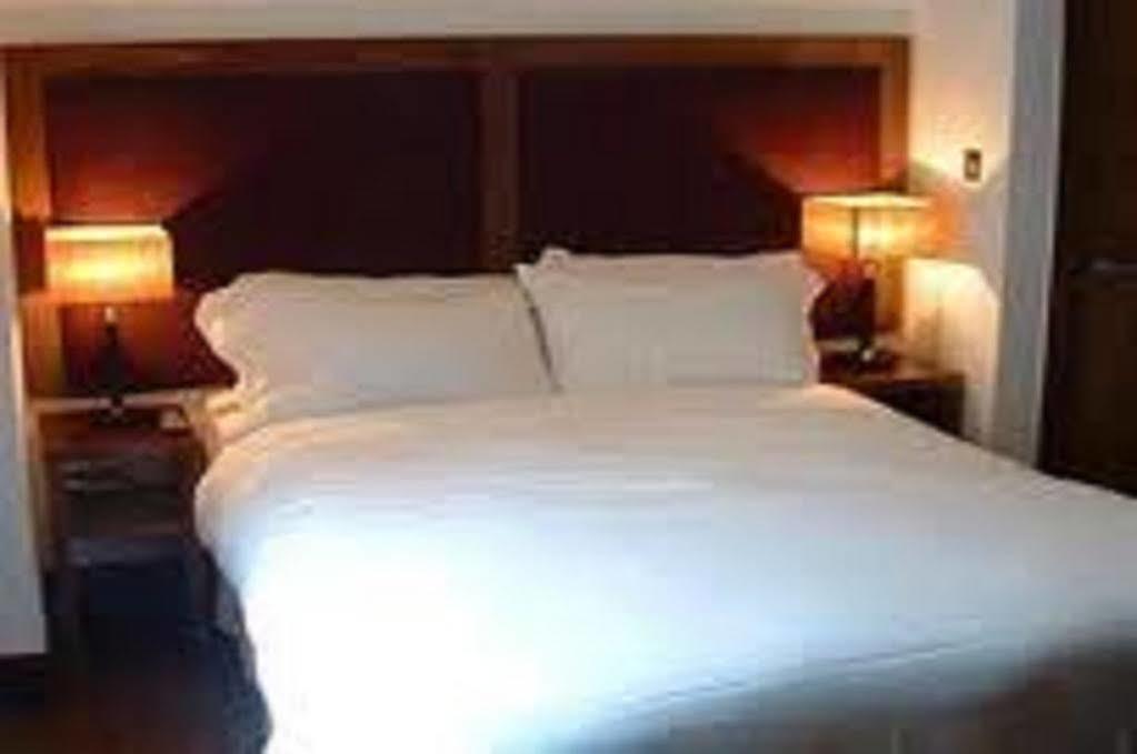 The Norseman Temple Bar Hotell Dublin Exteriör bild